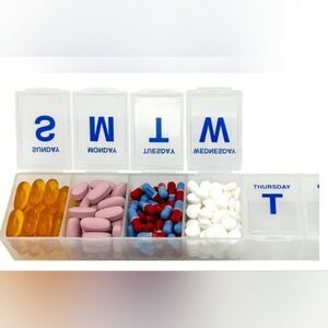 🔹️Clear Jumbo Sized 7-Day Pill Case Organizer